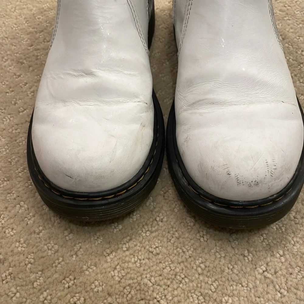 White Dr. Marten side zip Boots. Size 3 kids - Picture 4 of 5